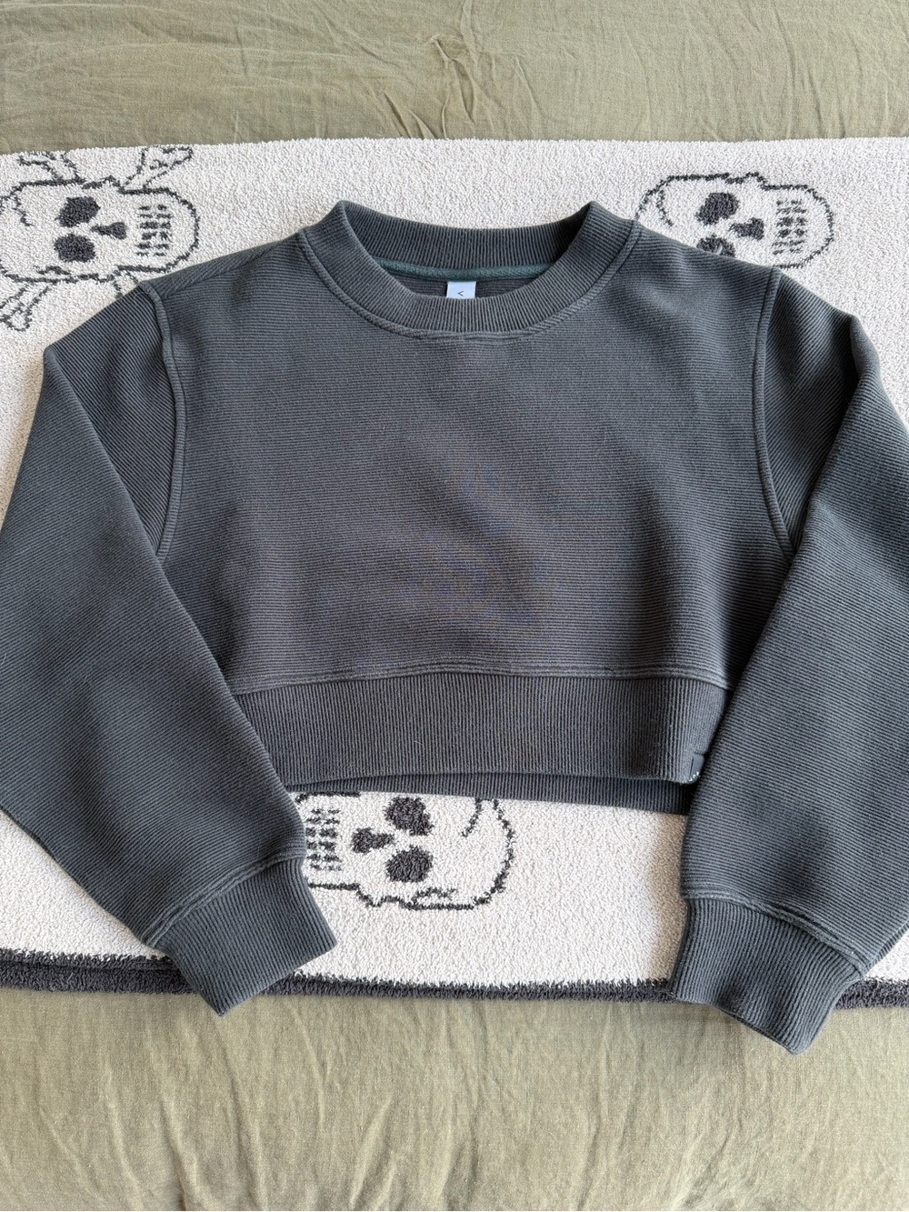 Varley Cropped Crewneck Sweatshirt